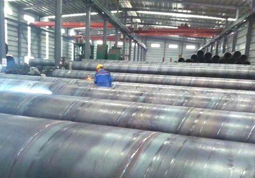 螺旋<a href=http://www.xajjlby.com target=_blank class=infotextkey>焊接鋼管</a>補焊